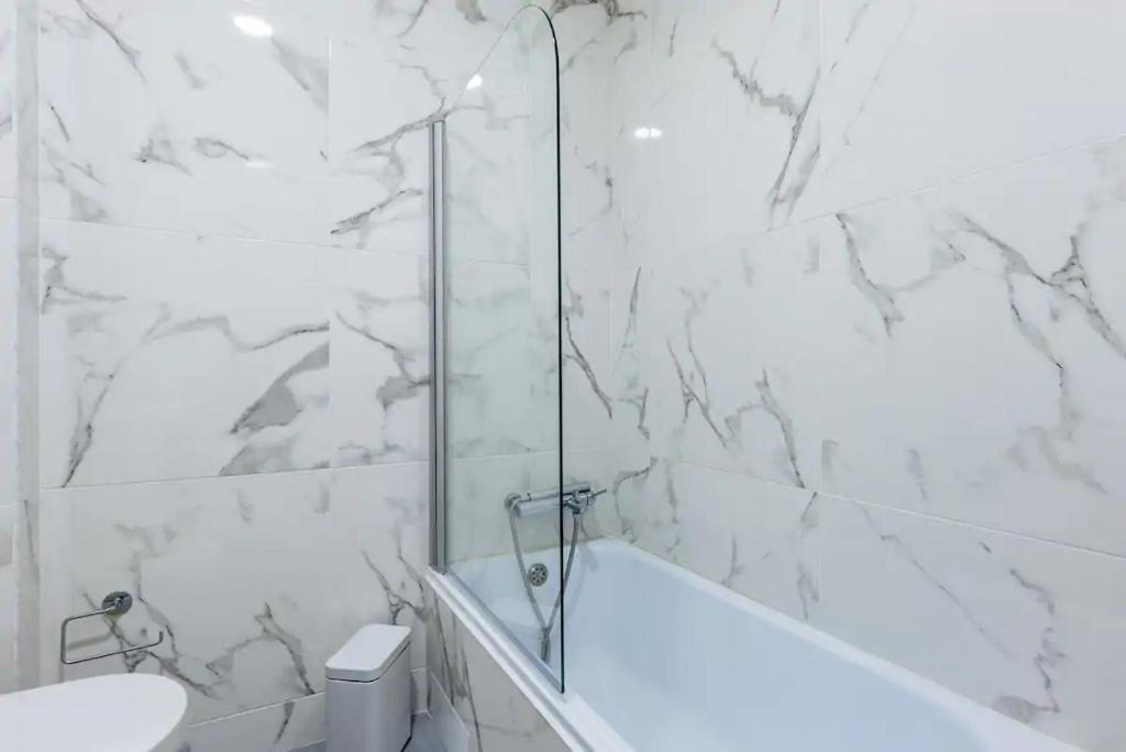 Imperial Apartment 1, 2 E 3 Брага Екстер'єр фото